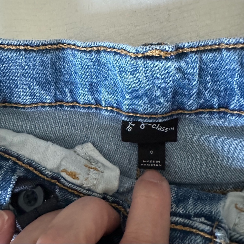 Girls Ripped Jeans - Picture 3 of 3